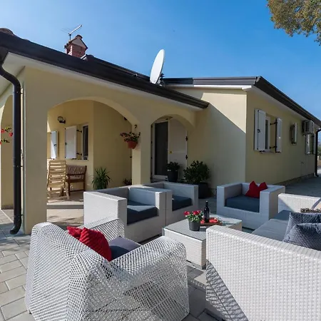 Luck Σπίτι διακοπών