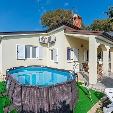 Luck Tatil Evi Veleniki