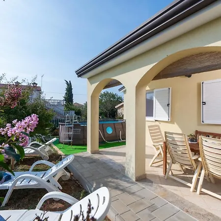 Holiday home Luck Veleniki