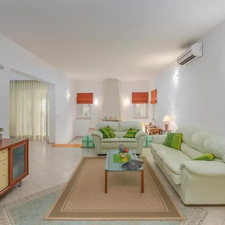 Holiday home Luck Veleniki